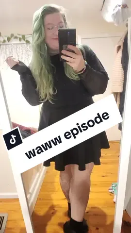 another episode of WAWW, dinner with a friend. #bandmerch #plussizefashion #plussize #fashion #goodafternoongoodeveningandhello #whatarewewearing #outfitoftheday #OOTD 