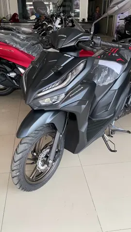 Vario 125 matte black 2024