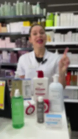 ¿𝐒𝐚𝐛í𝐚𝐬 𝐪𝐮𝐞 𝐞𝐥 𝐭𝐢𝐩𝐨 𝐝𝐞 𝐩𝐢𝐞𝐥 𝐝𝐞𝐭𝐞𝐫𝐦𝐢𝐧𝐚 𝐞𝐥 𝐠𝐞𝐥 𝐝𝐞 𝐝𝐮𝐜𝐡𝐚 𝐜𝐨𝐫𝐩𝐨𝐫𝐚𝐥 𝐪𝐮𝐞 𝐝𝐞𝐛𝐞𝐬 𝐮𝐬𝐚𝐫?  🫧 Hoy te mostramos algunos productos. Recuerda 𝐦𝐢𝐦𝐚𝐫 𝐲 𝐜𝐮𝐢𝐝𝐚𝐫 𝐭𝐮 𝐩𝐢𝐞𝐥 para que siempre luzca sana y radiante. ¿Tienes dudas sobre qué gel utilizar? Nosotros te asesoramos 😉🙌🏼 . . 📍 Calle Ayala ( Frente al Mercado de Abastos) Chiclana de la Fra 📲 600 97 87 10 🖥 http://www.farmalaplaza.com #FarmaciaLaPlazaChiclana #FarmaciaLaPlaza #FarmaciaChiclana #FarmaciaEnChiclana #FarmaciaPlazaLasBodegas #FarmaciaDeGuardiaChiclana #ChiclanaCentroCiudad #Chiclana #farmaciadeguardiachiclana #farmacia12hchiclana #gel #piel #cuidadodelapiel #pielradiante #Bioderma #Eucerin #SVR #OZOAQUA #RogerGallet #Rolastil