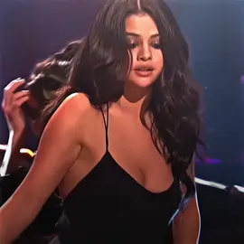 her this performance is amazing! ac/ib:@raquel 🦇  #selenagomez #selenagomezedit #selenagomezedits #selenagomezvideos #handstomyself #edit #viral #f #foryou #goviral @Selena Gomez 