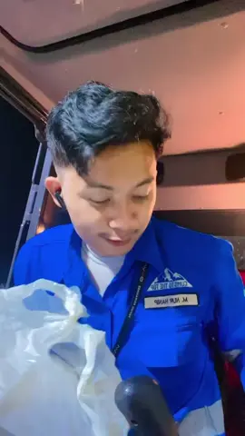 ketemu nasi goreng di tambang aja udah bahagia aku mah hehe#operator_excavator #fypシ #anaktambang #duniatambang 