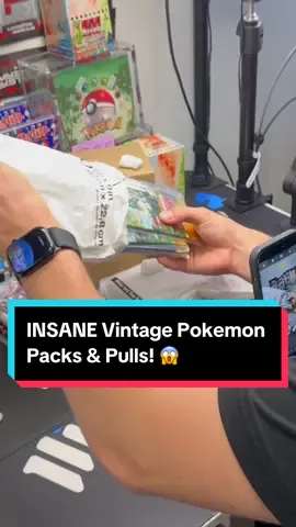 INSANE Vintage Pokemon Packs & Pulls! 😱 #pokemon #pokemontcg #pokemoncards #vintagepokemon #CollectibleTok 