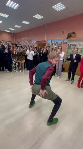 #шрек #румпельштильцхен #тверк #танец #косплей 