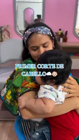 Somos participes de los momentos más importantes de nuestros pequeños🤗💖 Te esperamos para tu primer corte de cabello y lleva un certificado de recuerdo super especial✨️ 📍: Los Granados 525.California  📞: 992 433 422 #primercortedepelo #bebestiktoks #peluqueriaparaniños #miprimercortedecabello #fypシ゚viral #trujillo 