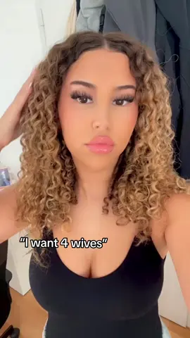 I’m all you need💋#stopmotiontrend #curlyhair #capcut 