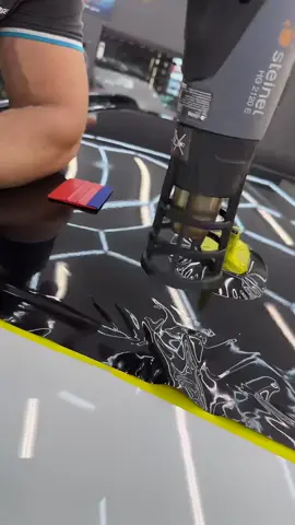 Oklejanue dachu audi q8 #newcolor #colorchange #carwrapping #wraping #wrapcar #wrapped #wrap #oklejanieaut #zmianakoloru #zabezpieczenielakieru #safetycar 