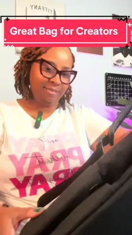 CREATORS NEED THIS BAG . . #creatorsearchinsights #TikTokShop #ttsrecharge #tiktokshopfinds #tiktokmademebuyit #tiktokshopping #backpacks #creatortips #creator #packwithme #packingvideo #packing #backpackonly #carryon #carryonbag #personalitem #personalitembag #backpacking #asmrvideo #workbag #backpack #packwithme #schoolbag #motivation #studymotivation #workfromhome #homeoffice #coffeeshop #thatgirlaesthetic #cleangirlaesthetic #ipad #ipadmini #ipadpro #ipadair #airpodsmax #dagnedover #desksetup #totebag #productivity #macbook #morningroutine