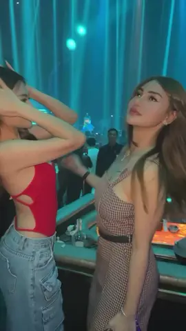 asyik kin aja gak ni....💃