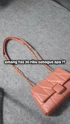 Gahabis pikir sama produk lokal bisa sebagus dan semurah itu yaa🫠 #tasviral #taswanitamurah #fypシ゚viral #affiliatemarketing 