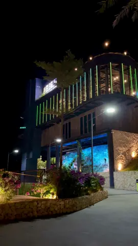 Ketemu malam yang indah, yang tidak indah ketemu malampir. Partner keliling wisata jogja : ➡️sewa mobil all in ➡️Pick up / Drop off Bandara ➡️Tour wisata jogja #sewamobiljogja #wisatajogja #obelixseaview #tourwisata 