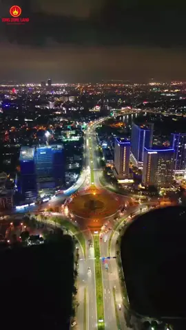 khung cảnh về đêm trên trục Võ Nguyên Giáp, Lê Chân, Hải Phòng 