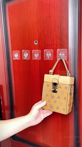 This traceless adhesive hook has many uses, and there are many tips on how to use it.#Traceless Hook#Daily household#fyp #tiktok #tiktokshop 