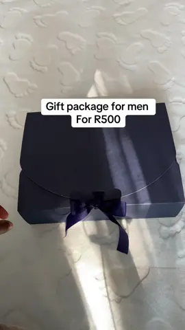 This is your sign to gift someone 🎁  #luxurylife #giftideas #gift #fragrance #giftforhim #smallbusinessowner #smallbusinesscheck #trendingvideo #luxurygifts 