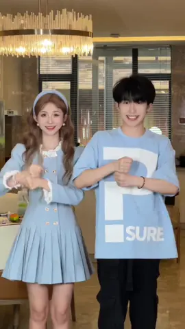 蘑菇蘑菇〜🍄#蘑菇蘑菇 #mogumogu #一学就会系列 #🍄 #dance  #sweet #eungwenhung @개미 여동생@응웬 훙 