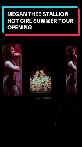 Ya’ll she STARTED… with HISS… 🐍😭 #fyp #hotgirlsummertour #concert #music #yfp 