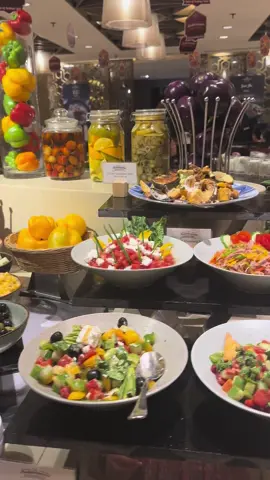 Buffet at Crowne Plaza! #WhereToEat #summervibes 