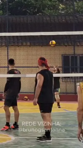 O manco não ter tornozelo mas gogo tá sobrando  #volei #voleibol #volleyball #volley #volleyballworld 