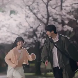 اتمنى النهايه سعيدة لهم😞 #lovelyrunner #عداء_الجميل #kdrama #korea #foryou #tiktok #Love #fyp #viral #كيدراما #اكسبلور 