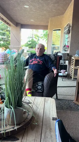 Dad talks openly about woman. Happy Wednesday. Live Tonight. @Mark Salinger420 @Danielle Behar Salin @mrsdsalnorcal3 