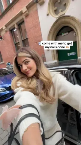 come with me to my nail appointment 💗 #nailappointment #Vlog #OOTD @Townhouse 