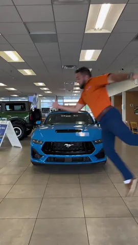 SHOP NOW‼️We treat our CARS and CUSTOMERS like family‼️😎❤️ #fun #fyp #funnyvideo #funnyreels #dealership #salesman #viral #ford 