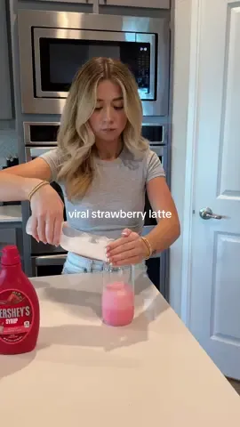 was VERY skeptical but I rate it 10/10 for taste and aesthetics🍓💗 #strawberrylatte #latterecipe #coffeetiktok #cozy #coffeetime #lifestylecontent 