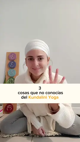 ¿Conoces el Kundalini Yoga? Aqui te cuento los principal de su práctica ✨ . . . . . . #yoga #kundalini #mentesana #equilibrioemocional #cuerposano #estres #bienestar #autoconocimiento #consciencia 