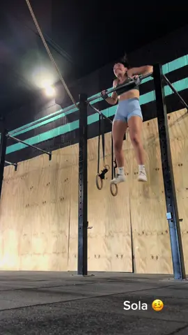 Loading 📈  #bmu #crossfit #GymTok #crossfitter #barmuscleup #fyp #viralvideo #parati 