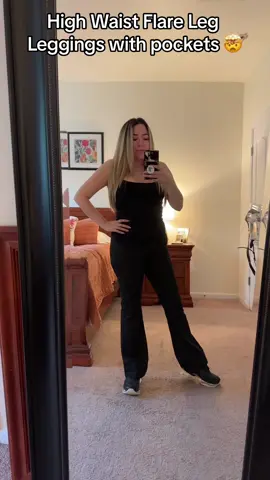 High Waist Flare Leg Leggings with pockets 😱🤯😍❤️ #highwaistedleggings #highwaistlegging #highwaistlegging #flareleggings #yogapants #tiktokspringsale #TikTokShop #tiktokshopmusthaves #leggingswithpocket #wellness 