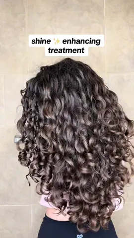 Bring back vibrancy + shine to your dull and flat curls with @Paul Mitchell #PaulMitchellPartner ad✨ My curls really needed a little extra TLC this washday after neglecting it while traveling. My natural hair color was looking dull and lacking shine so I reached for the shine enhancing treatment from @paulmitchell to restore brilliance! I used the clear gloss, but the line comes in various shades ideal for those that do color treat their hair and want a little touch up between salon visits!  Click the link in my bio to shop! #GlossUpGirl #PMCleanBeauty #AmazonHairFinds  #hairgloss #longcurlyhair #hairtreatments #curlyhairproducts #shinetreatment 