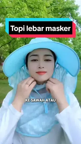 Lindungi diri dari terik matahari dengan topi lebar berpenutup masker ini! Ideal untuk berkebun, ke sawah, atau bersantai di pantai. Tetap nyaman dan aman di cuaca panas! #TopiLebar #PenutupMasker #LindungiDiri #AktivitasLuarRuangan #Berkebun #Sawah #Pantai #PerlindunganMatahari #NyamanDiCuacaPanas #OutdoorEssentials 