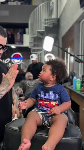 🧸 BABY FELIZ Y CON FLOW 🧸 #hairstyle #haircut #cut #bornbarbersdoral #barbers #miami 