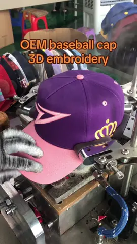 Two color design + metal embroidery thread embroidery. #hats #cap #custom #design #hiphop #fyp #foryou #usa #mexico #australia #supplier 