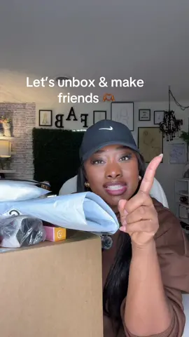 Im live! In 5! #livehost #unboxing #ttshop #tiktokfinds 