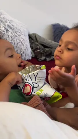 Tje Jamaican boss baby Royce and sister Ella learns to share #funnykids #funnybaby #funnybabyvideos #Siblings #ellaandroyce 