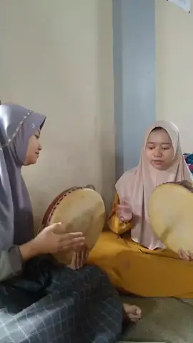 Coba aja rumus yg baru..  gini² siapa yg mau ngajarin, ya belajar sendiri aja bareng temen wkwk.  #rumushadroh #terbang #hadroh 