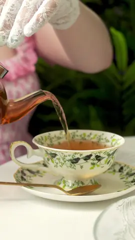 Dearest gentle reader, it's time practice your etiquette skills. We must ensure you dazzle all who come across your path if you desire to be the diamond of the season! 💎☕ #bridgerton #bridgertonafternoontea #bridgertonseason3 #etiquette #etiquettetips #netflix 