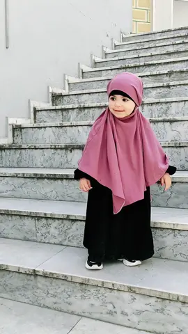 #اناشيد_بدون_موسيقى #طفلة_صغيرة_محجبة #حجاب_شرعي #لباس_شرعي #اكسبلور #لايك #انشودة #النور_البسنا_حسنا #oops_alhamdulelah 