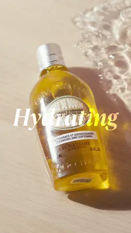 From 250 ml to an eco refill bottle! Stock up on Almond Shower Oil to hydrate, moisturize, and nourish your skin with this liquid gold. 🪙💛 . #LOccitaneMalaysia #SustainableBeauty #AlmondLove #EveryoneLovesAlmond