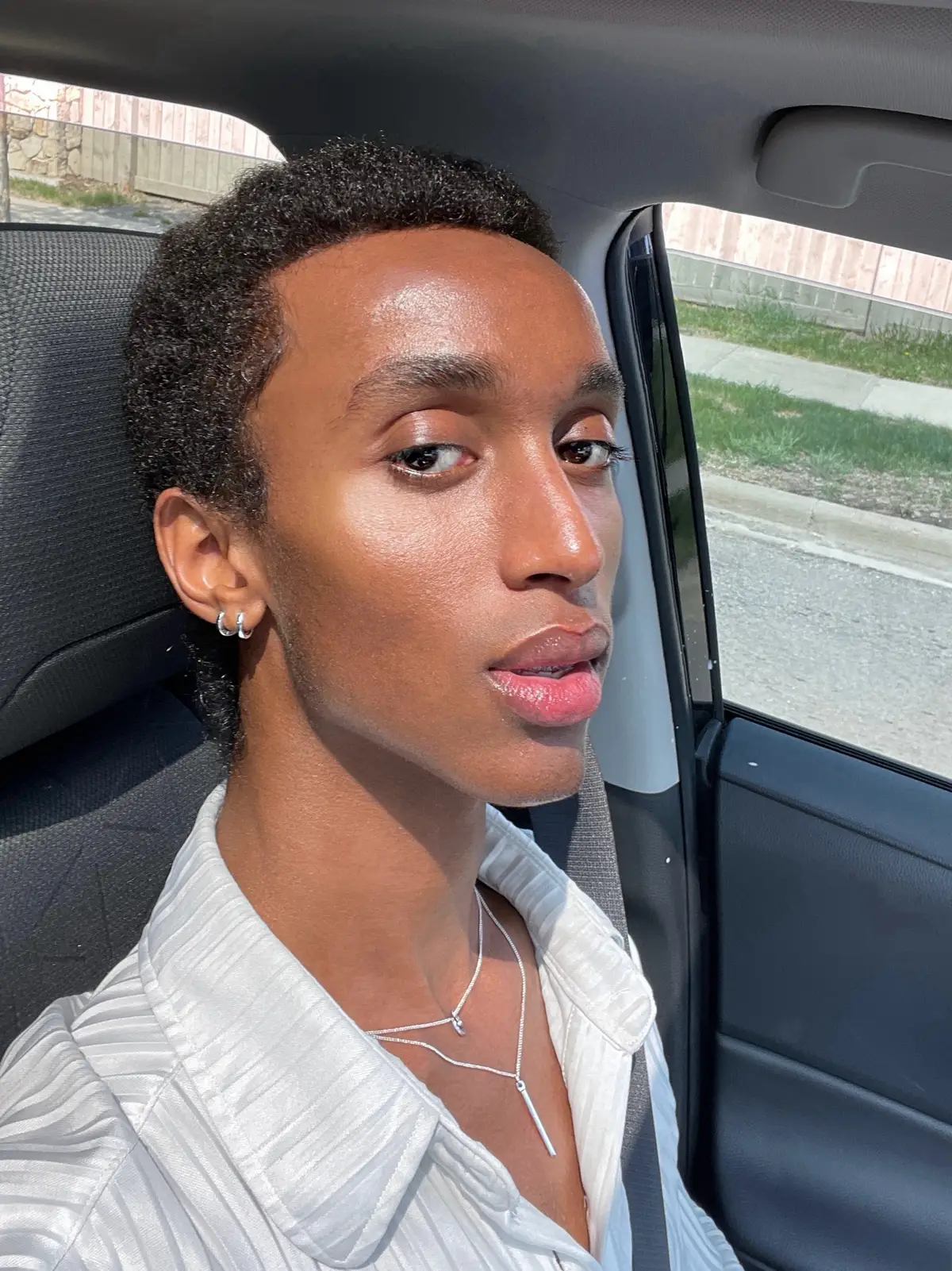 pov you cleared your skin and grew into your features after high school
