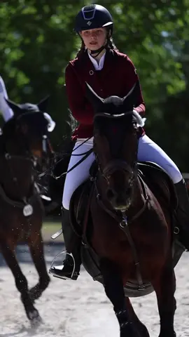 Girls🔥 . . . #equestrianaesthetic #horsesoftiktok #equestrianpower #equestriangirl #equestriantiktok #fotografiajezdziecka #equinevideography #horsephotographer 