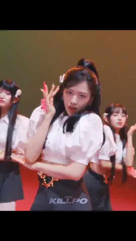 the expression, the angst she's exudes it all my an-ccendio #ive #안유진 #anyujin #yujin #kpop #kpopfyp #fypシ #fyp 