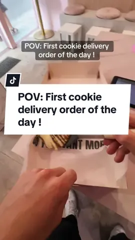 What would be your cookie order ? 🤔 #jojosdough #cookiesoftiktok #pariscookies 