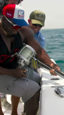 Massive Bodybuilder versus the Strongest Fish #longervideos #1min #fishing #gym #bodybuilding 