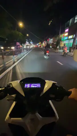 nhạc này chill phết 😃#CapCut #vario #quangdan 