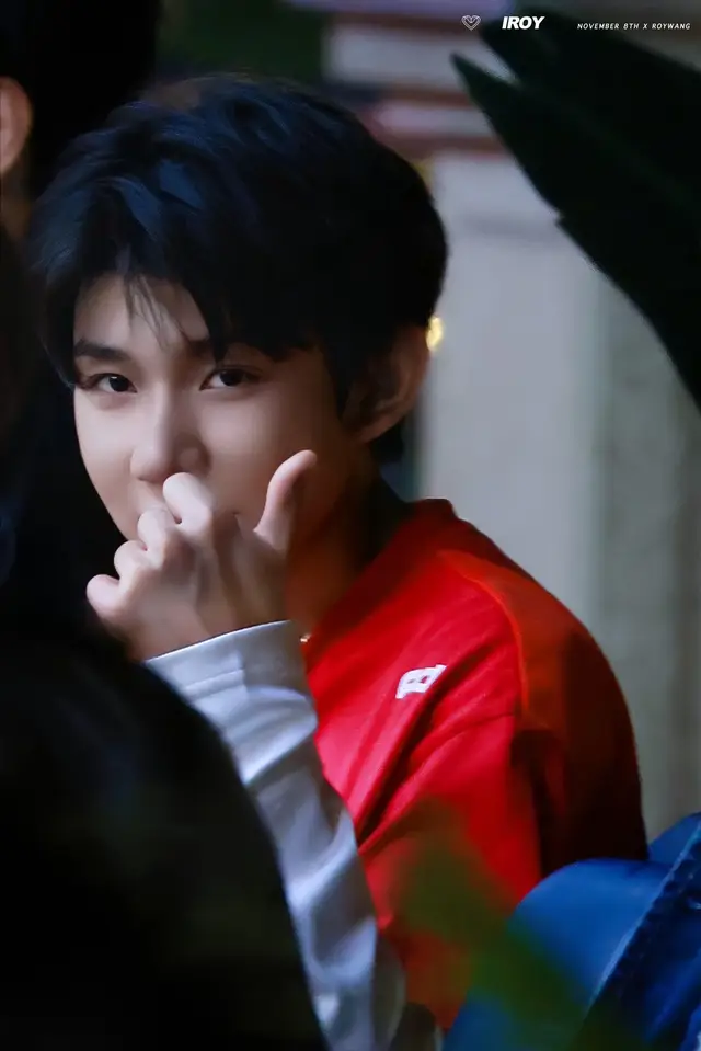 Vương Nguyên ghi hình show Thành phố trốn tìm 🫶🏻 Vibe người yêu emmmmmm ❤️ #王源 #roywang #vuongnguyen #tieuluc1108 #fypシ 