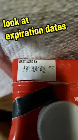 #foodprices  Expiration dates for milk in paper cartons has always been many times longer than plastic