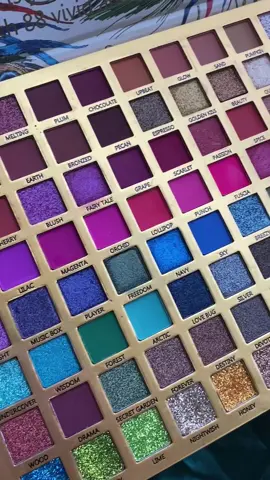 Exotic palette - 88 shades!✨💚🎨😍#qingbeauty #makeupcollection #newpalette #shimmershadows #eyemakeup #swatches #colourfuleyeshadow #beauty #eyeshadowpalette 