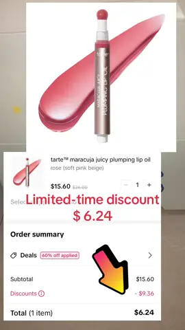 You quys these plumping lip oils are such a win! They don't feel like typical plumpers, it's a light cooling sensation, i want to reapply all day because i love how hydrating and glossy they feel 😘. Which color is your fave? I lo0ove Rose!! #tartelipoils #tartelipoil #tartedeal #tartesuperbranddayosed to #SuperBrandDav #lipoils ir #bestlipoils #plumpinglipoil #maracujalipoil 