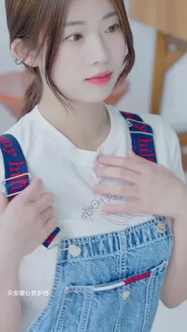#puresweet #firstloveface #众安暖心贺岁档 @众安保险官方旗舰店